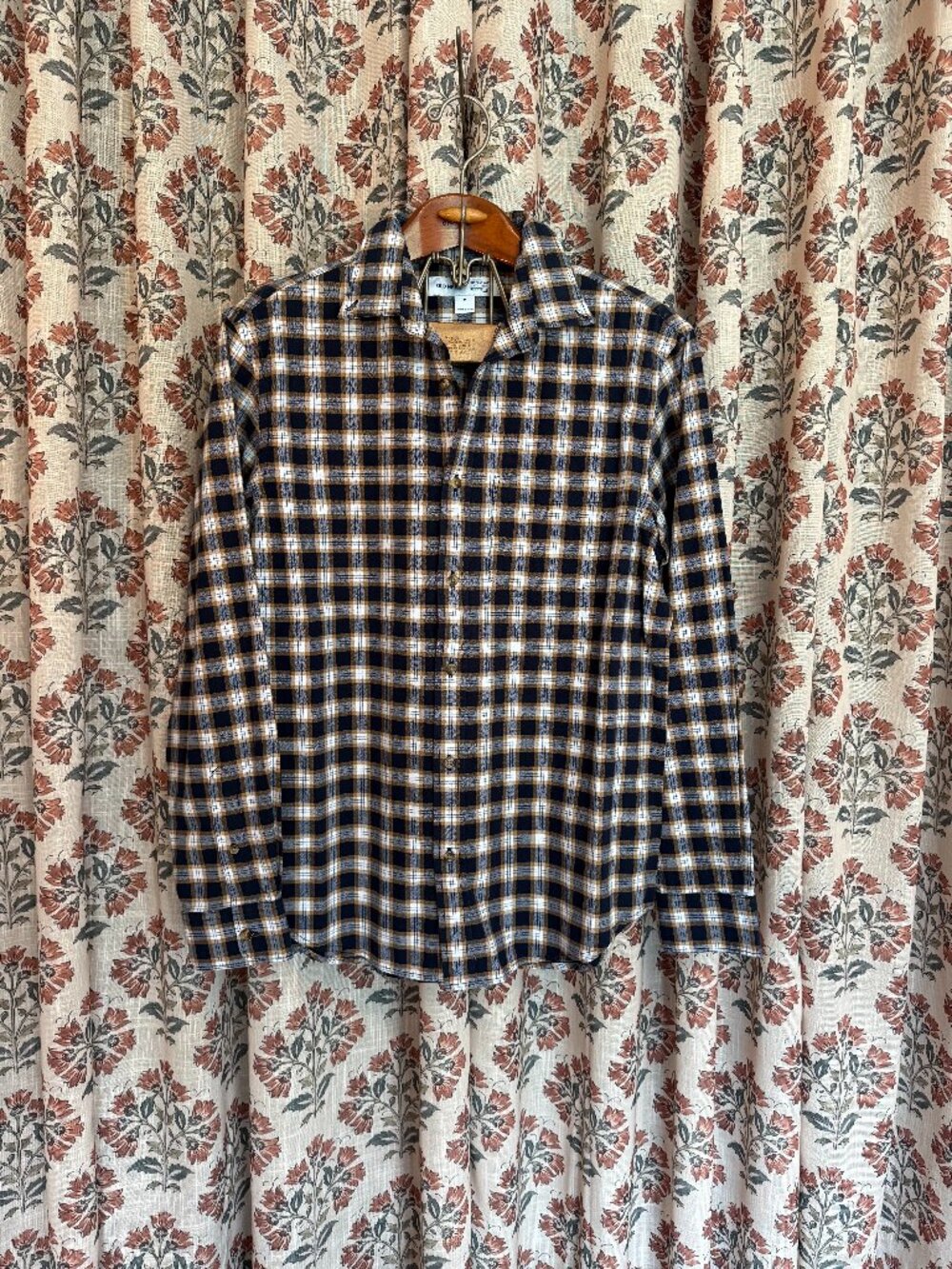 Men's Old Navy Plaid Button Down Shirt Medium
